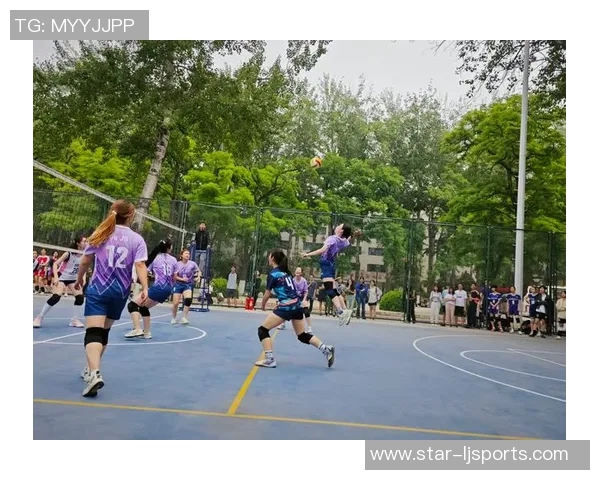 北京排球队实力雄厚荣登排球排行榜第一名欧冠足球赛事引发热议